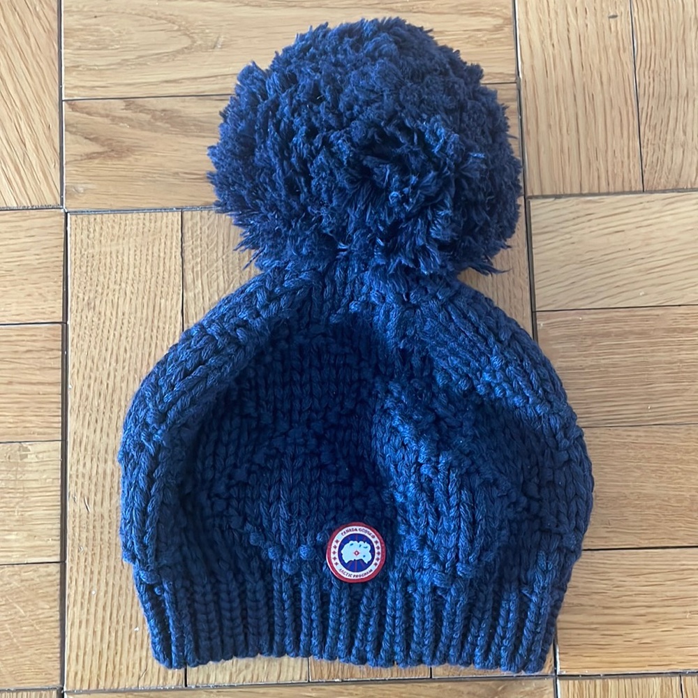 Canada Goose Giant Pom Pom Beanie